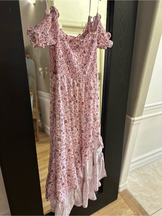 Francesca's Collections Dresses & Skirts - Francesca's Collection Pink Floral Maxi Dress - Smocked Bodice, Ruffle Sleeves